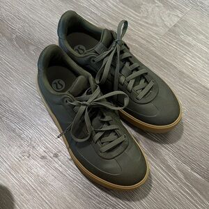 lululemon athletica Men's Dark Green Sneakers